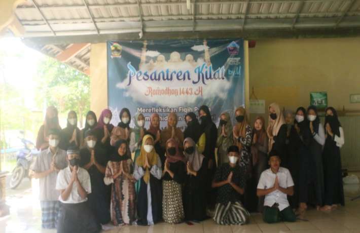 Kegiatan Pesantren Kilat Ramadhan 1443 H kelas XI APHPI 2 dan X BKP 1