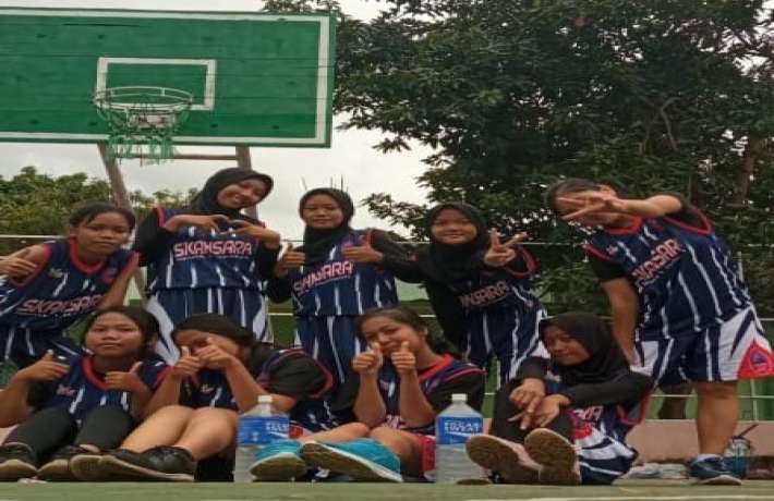 Juara 2 Basket Putri