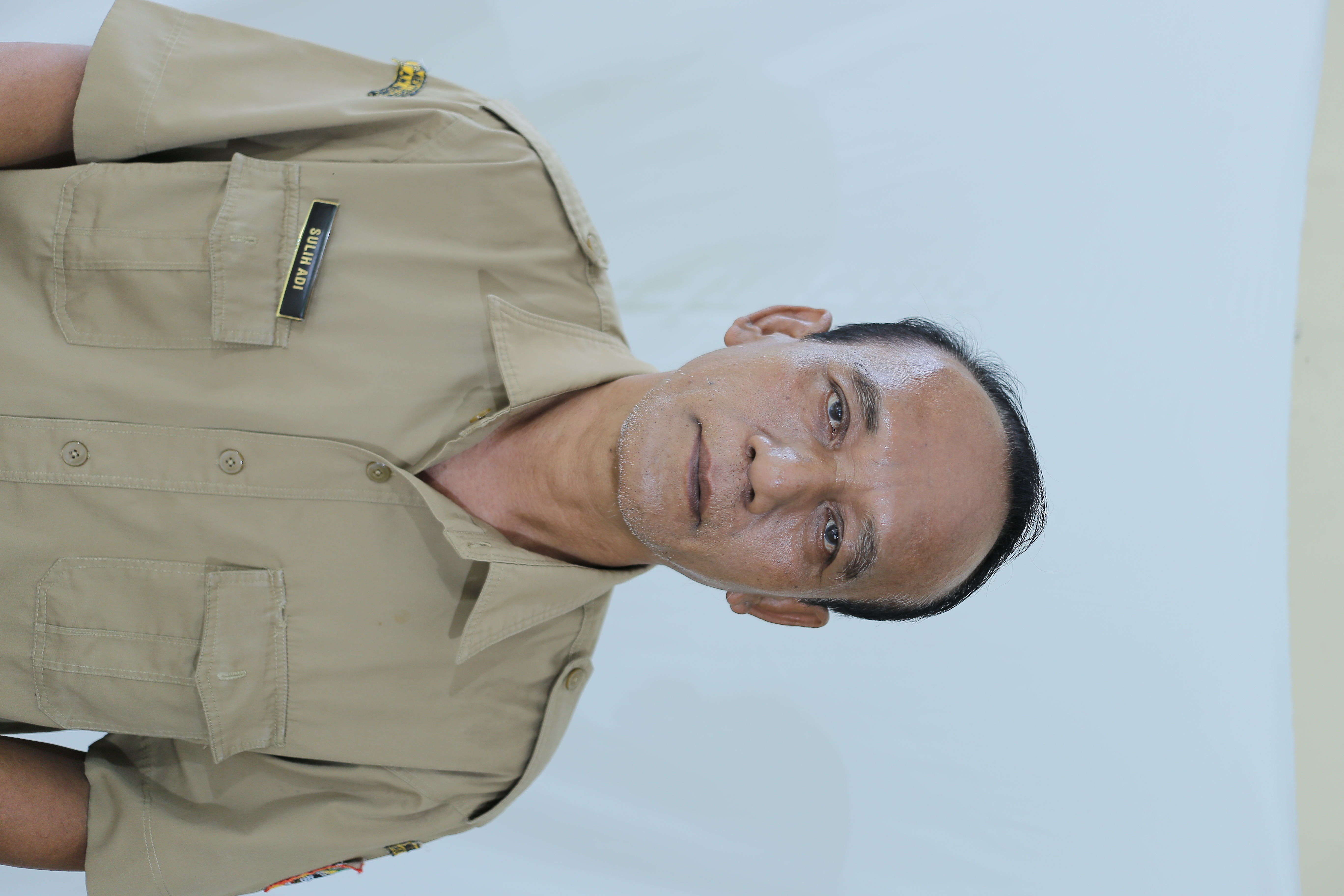 Drs. Sulih Adi